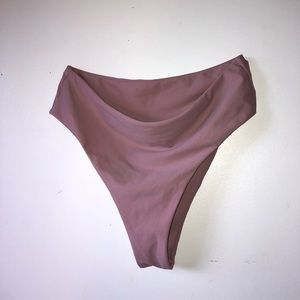 🍇High Waisted Bikini Bottoms🍇